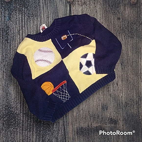 👣🦇FREE W/PURCHASE 2 Boys Tops 3 & 4 *Bundle* - Picture 3 of 8